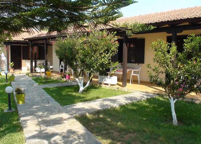Pet friendly Marianthi Studios Lassi 