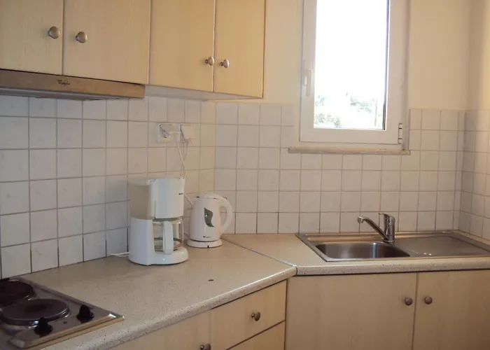 Galini Studios And Apartments Lassi 