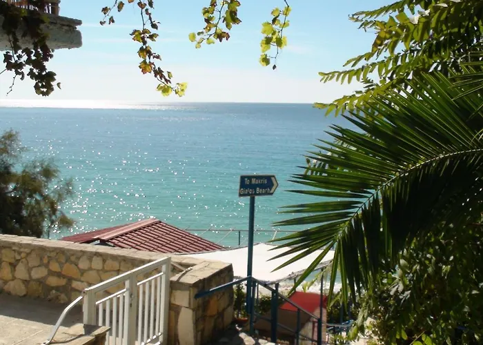 Constantinos Apartments Lassi 
